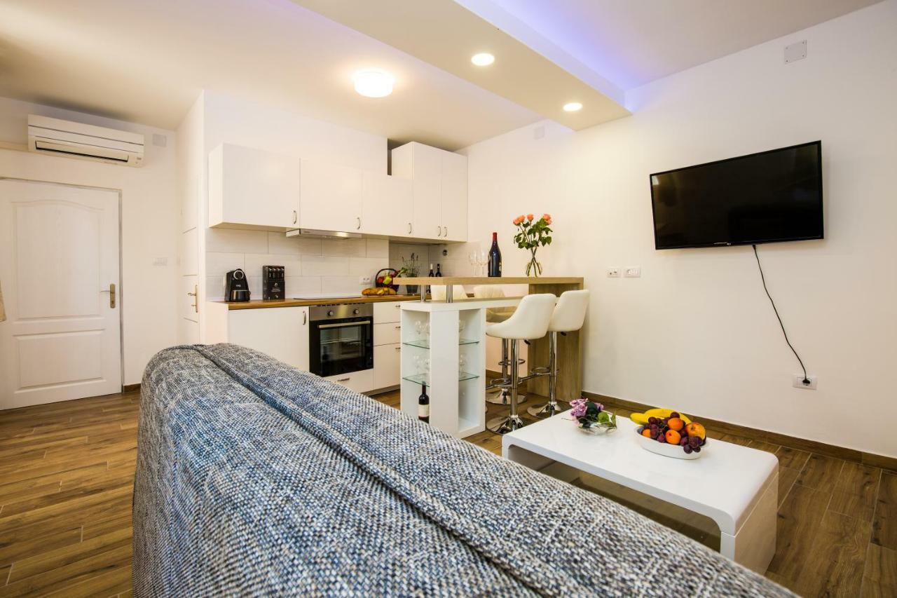 Apartment Castle Pula Dış mekan fotoğraf